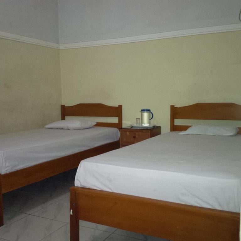 Hotel Bahagia Pangkalanbuun Room photo